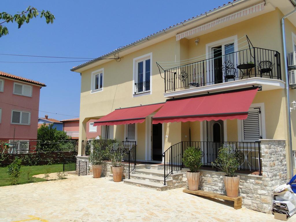 Apartments Villa Ela ウマグ 部屋 写真