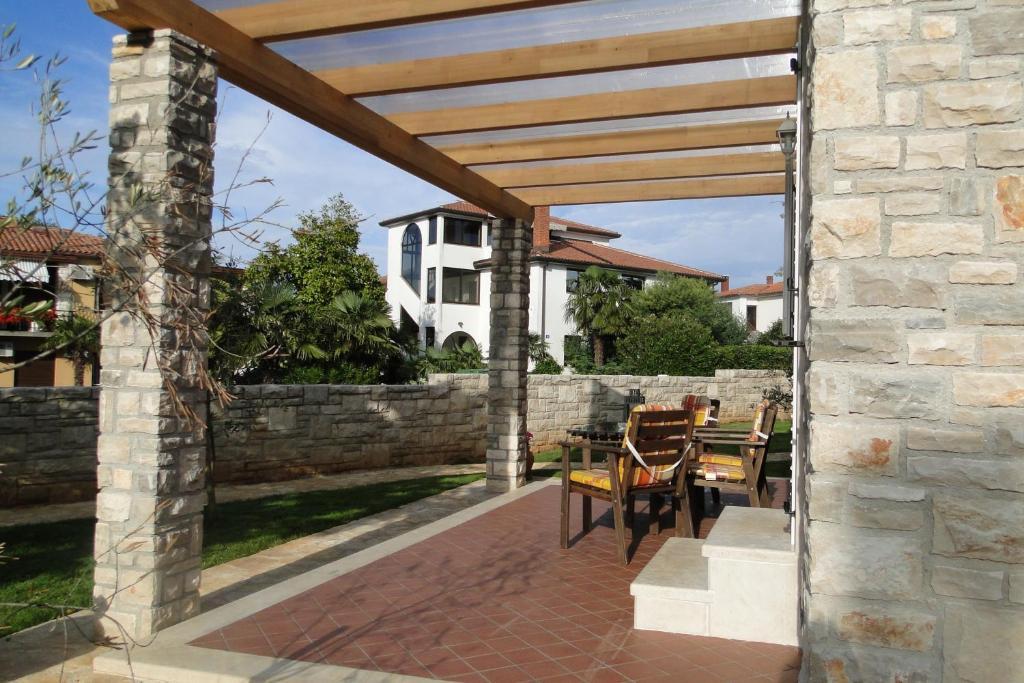 Apartments Villa Ela ウマグ エクステリア 写真