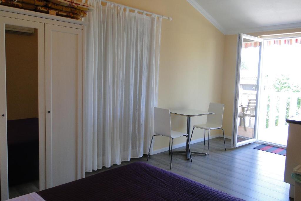 Apartments Villa Ela ウマグ 部屋 写真